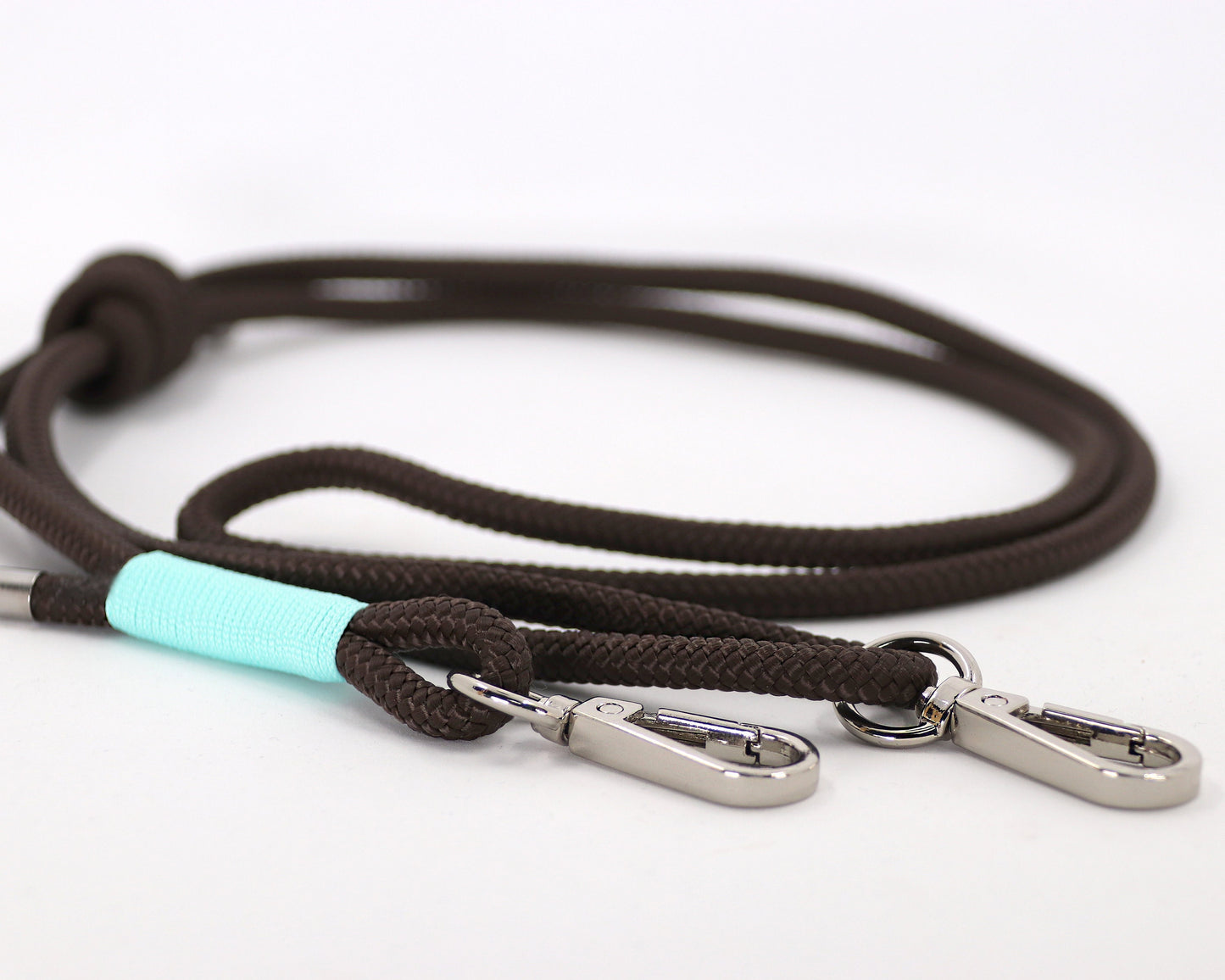 Leckerlibeutel für Hunde - Kaia Minzschokolade - Gassitasche mit Tütenspender