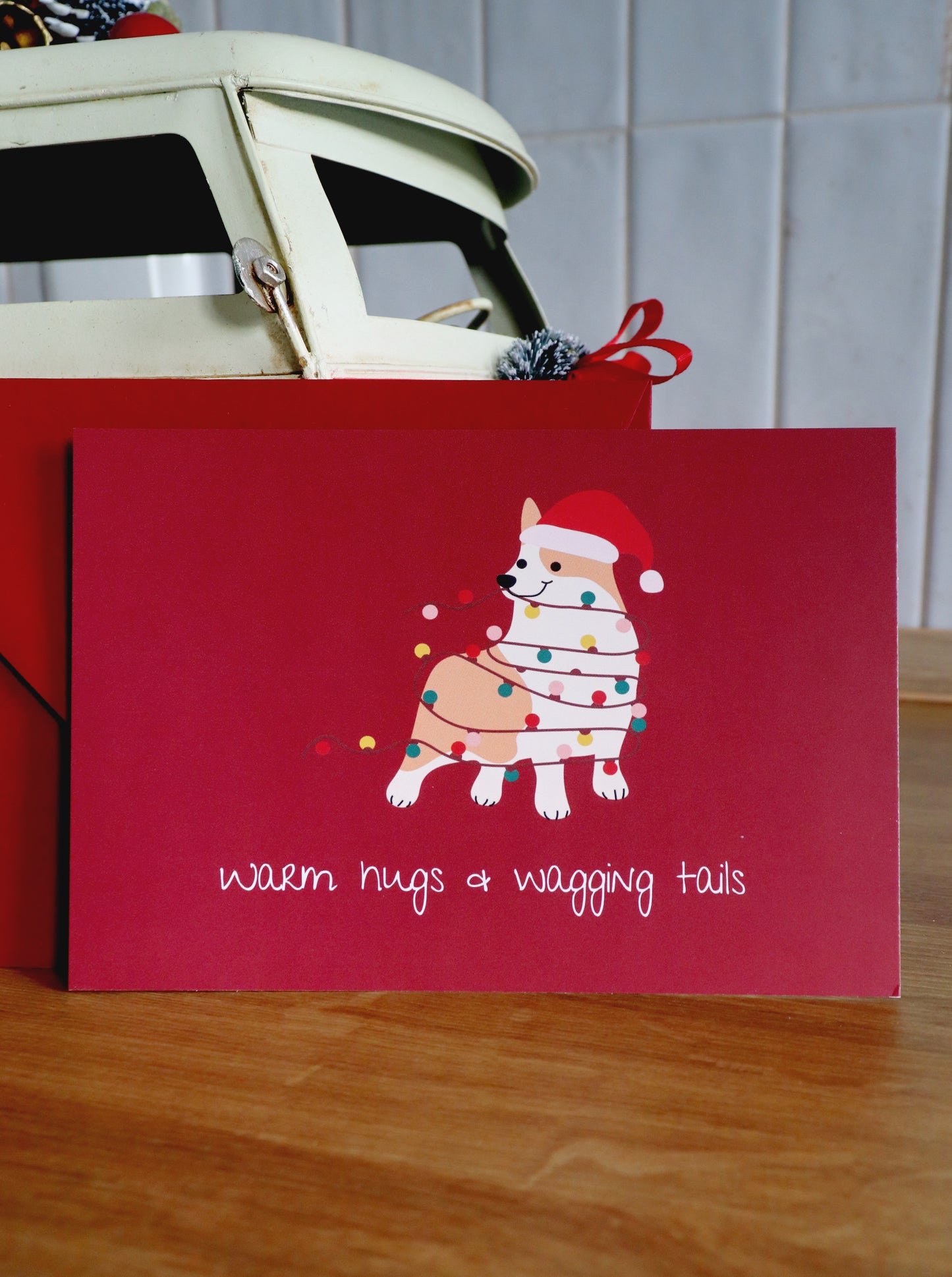 Weihnachtskarte "Warm Hugs & Wagging Tails"