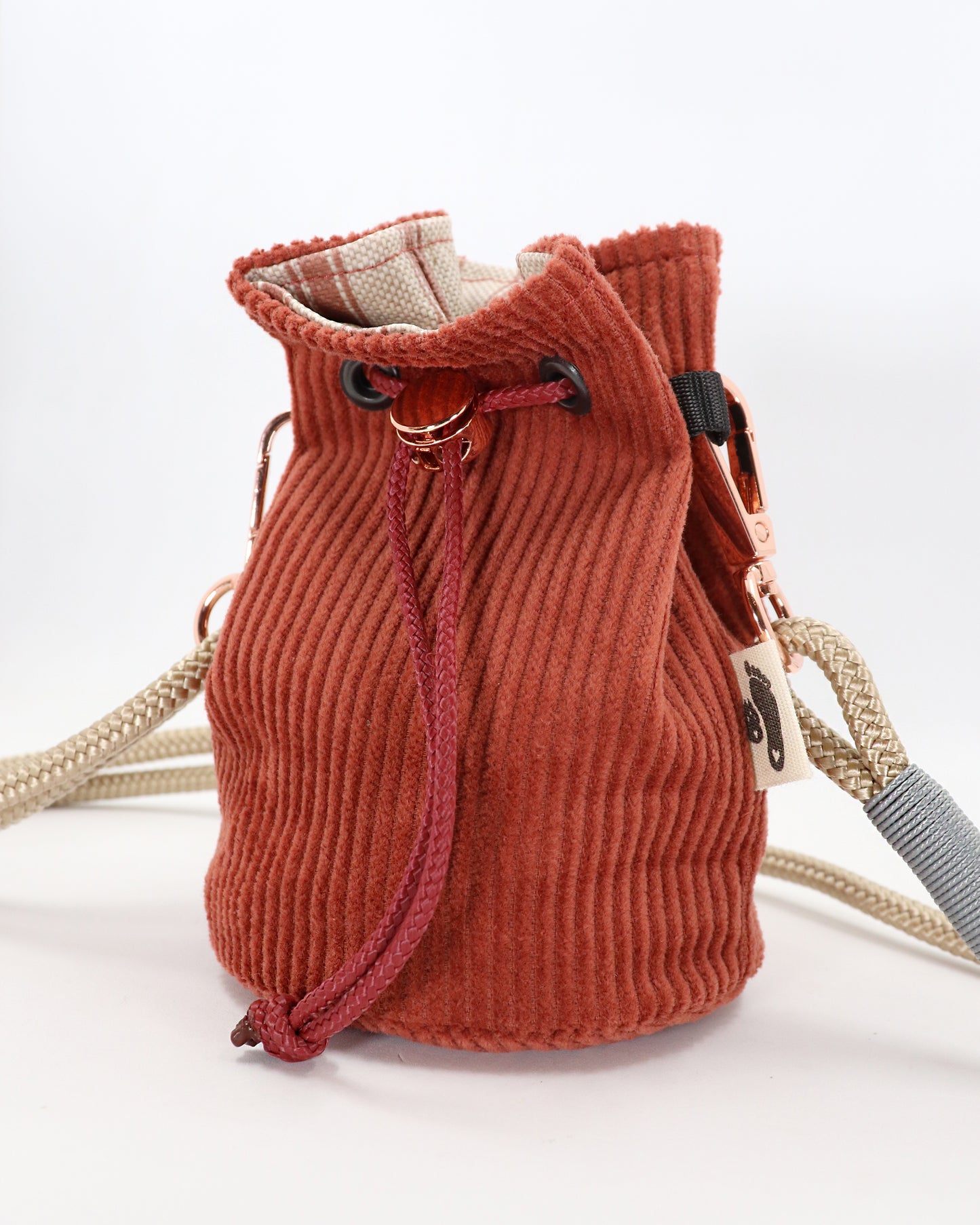 Leckerlibeutel für Hunde - Kiki Cord rostrot - innen beschichtet