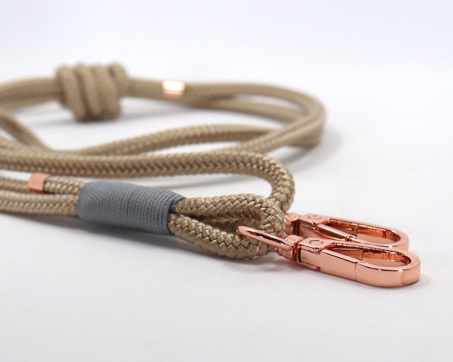 Leckerlibeutel für Hunde - Kiki Cord rostrot - innen beschichtet