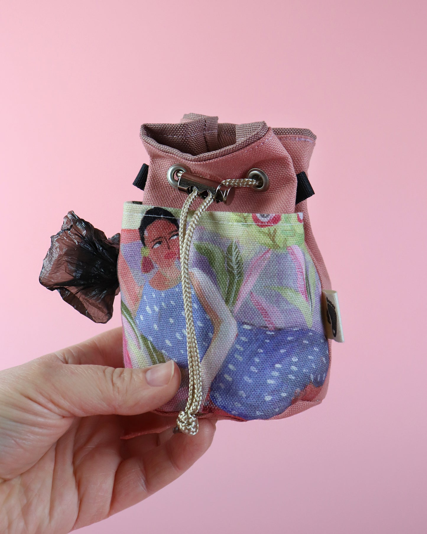 Leckerlibeutel für Hunde - Kaia Puderrosa - Gassitasche mit Tütenspender