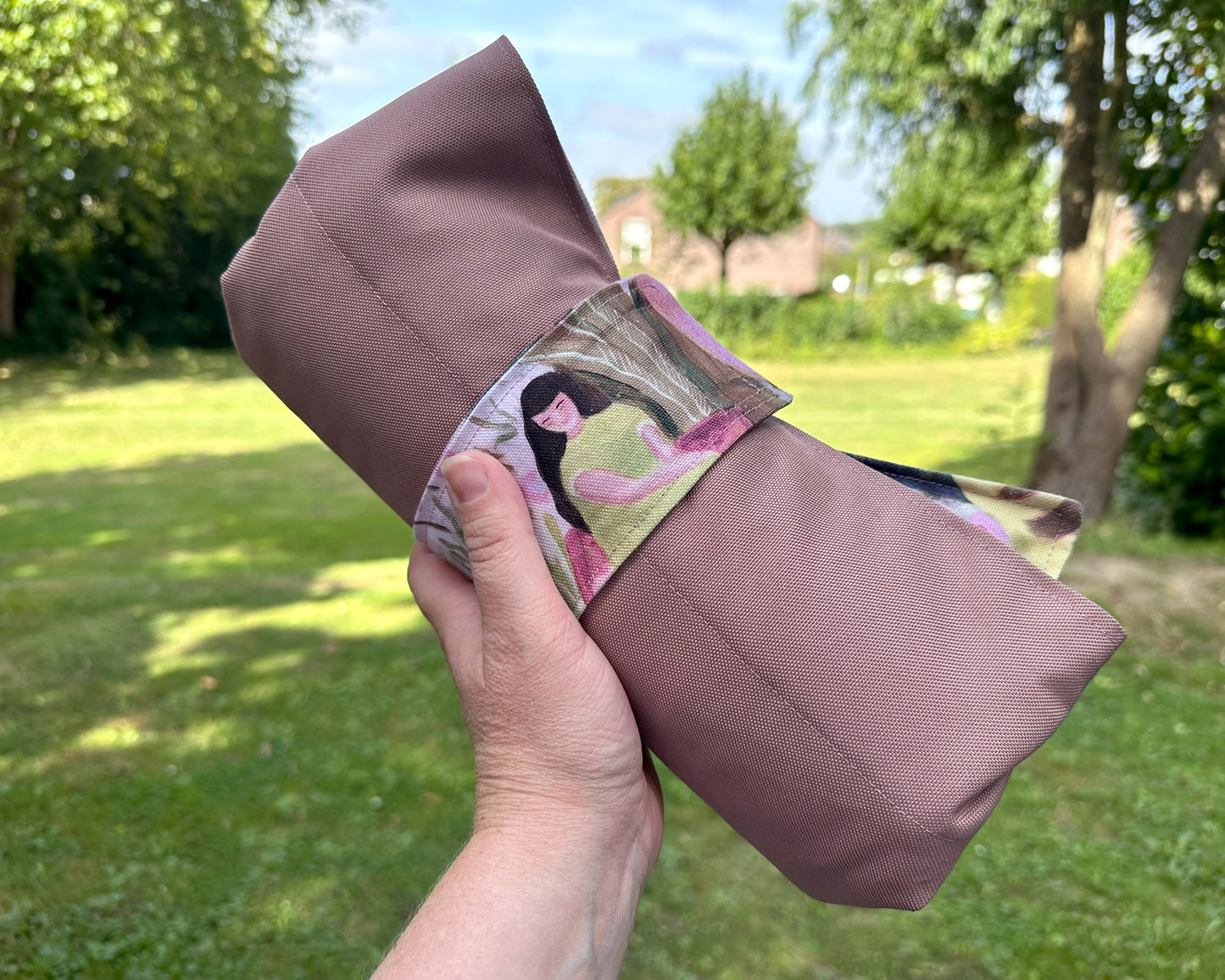 Hundedecke Kalea 60x80 cm – mit wasserabweisender Unterseite | Faltbare Reise- & Outdoor-Decke für Hunde