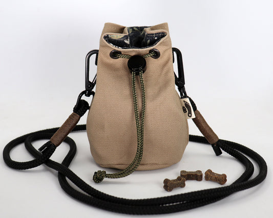 Leckerlibeutel für Hunde - Kiki beige Nachtblumenwiese